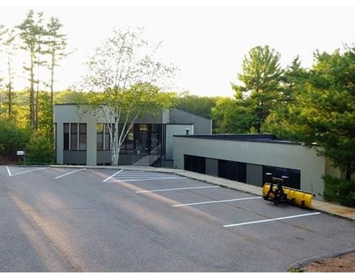 120 Grove St, Franklin, MA 02038